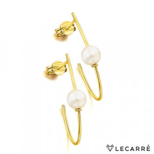 Aros alargados oro amarillo y perlas. LeCarré