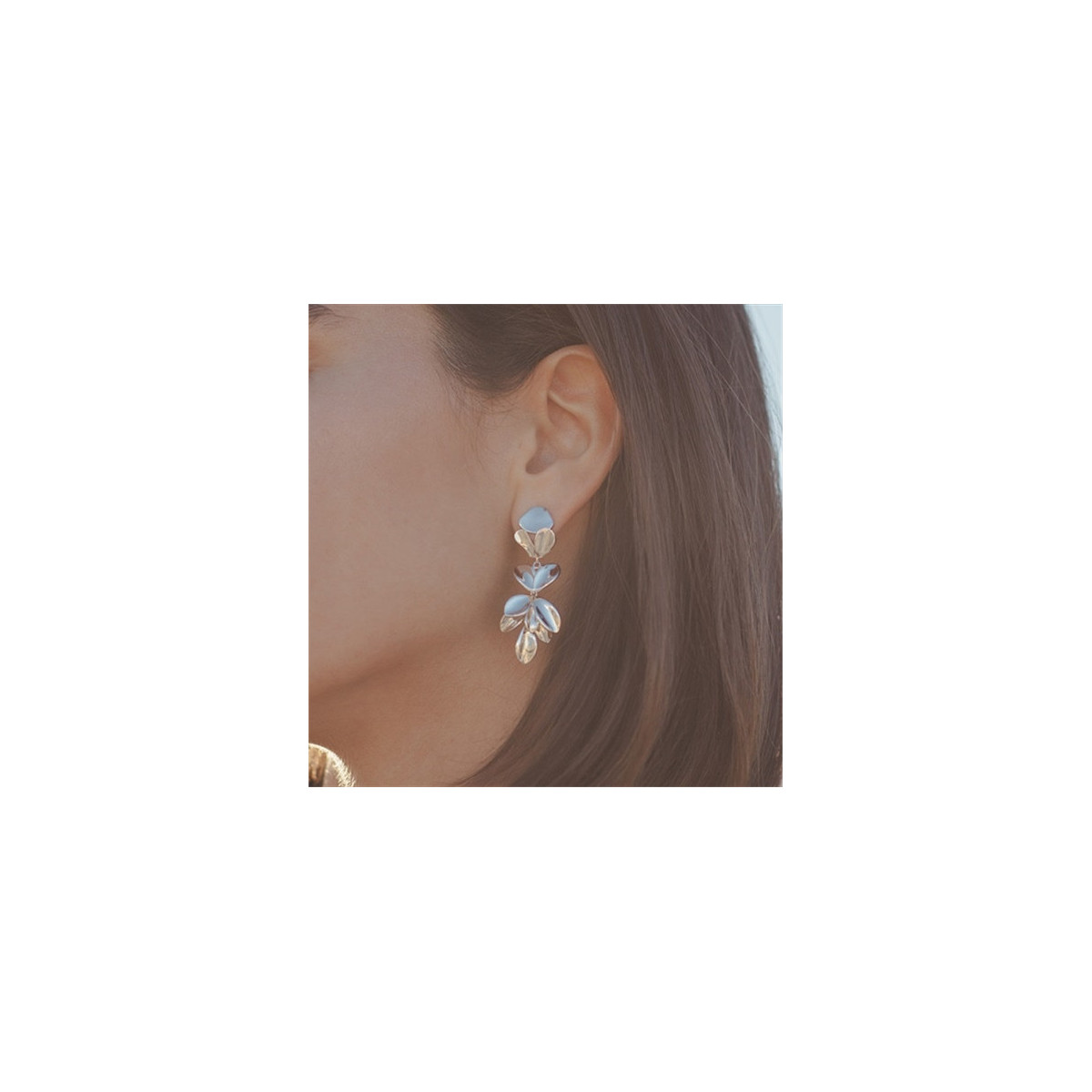 PENDIENTES PLATA LARGOS HOJAS LISAS, CIERRE PRESIÓN. LINEARGENT