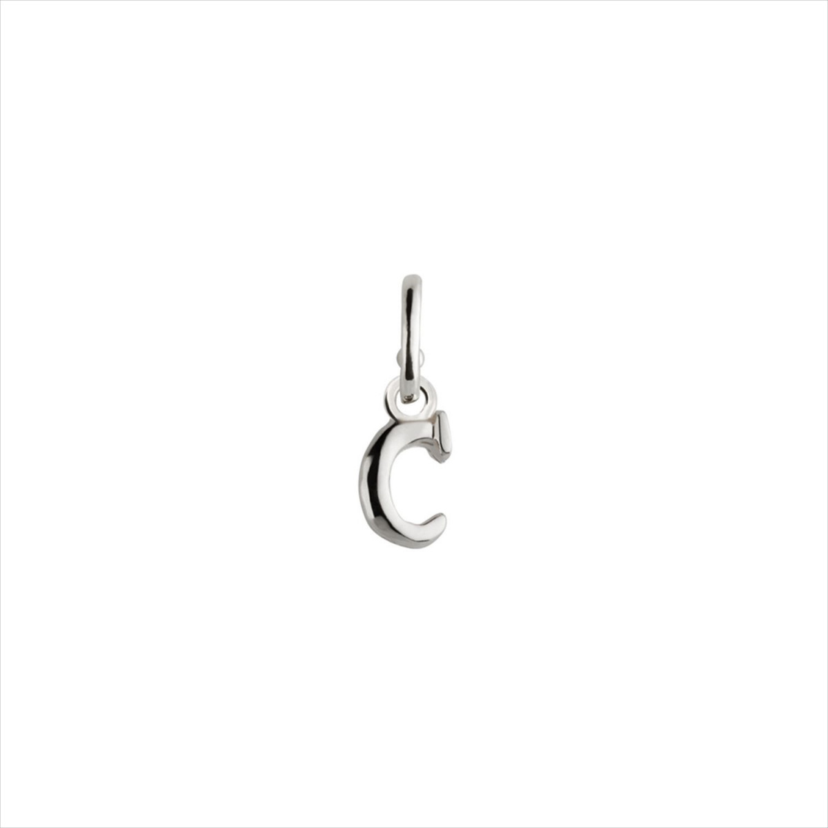 Charm colgante letra C, bañado en plata.  ARO NO INCLUIDO. Uno de 50