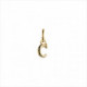 Charm colgante letra C, bañado en oro.  ARO NO INCLUIDO. Uno de 51