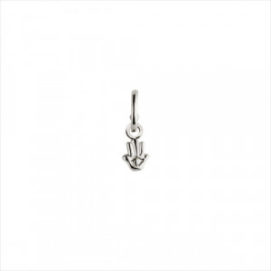 Charm colgante Protect us, diseño mano de Fátima, bañado en plata.  ARO NO INCLUIDO. Uno de 50