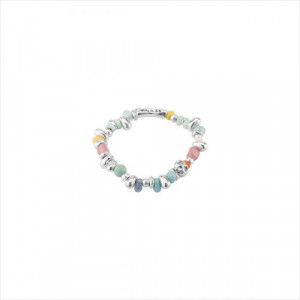 Pulsera Alhaja. Metal bañado en plata con cristales pastel, detalle charm calavera. Uno de 50