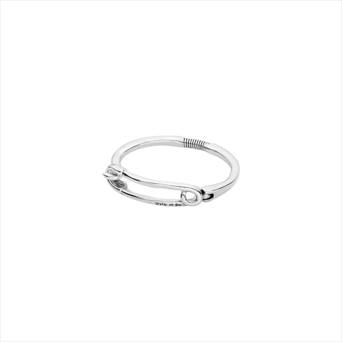 Pulsera Infinite. Diseño imperdible. Metal bañado en plata. Uno de 50