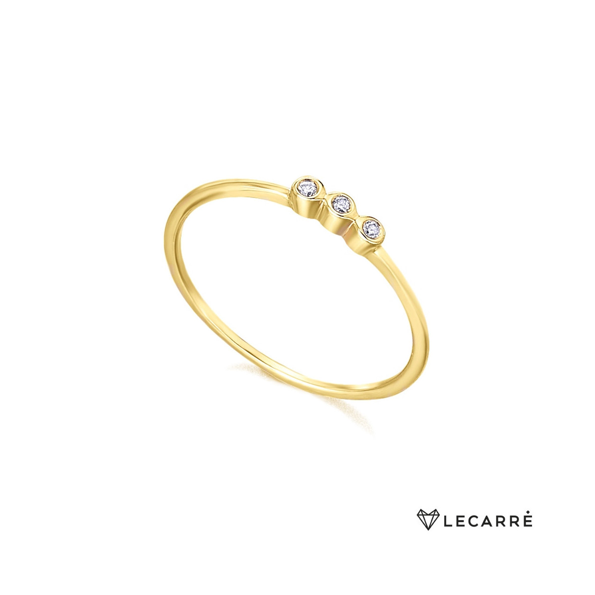 Anillo con tres diamantes oro amarillo. LeCarré