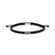 Pulsera de hilo anudada negra con un motivo de plata. Promojoya