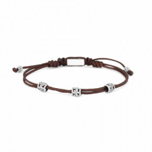 Pulsera de hilo marrón con tres motivos de plata. Promojoya