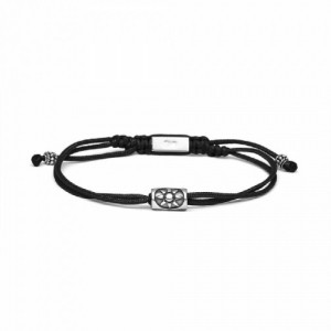 Pulsera de hilo de seda negro con un motivo de plata en el centro. Promojoya